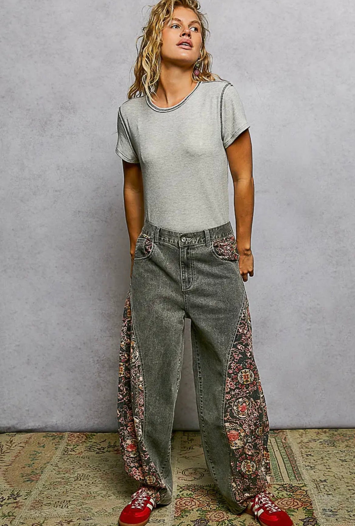 POL, Floral insert Washed Black Barrel pants