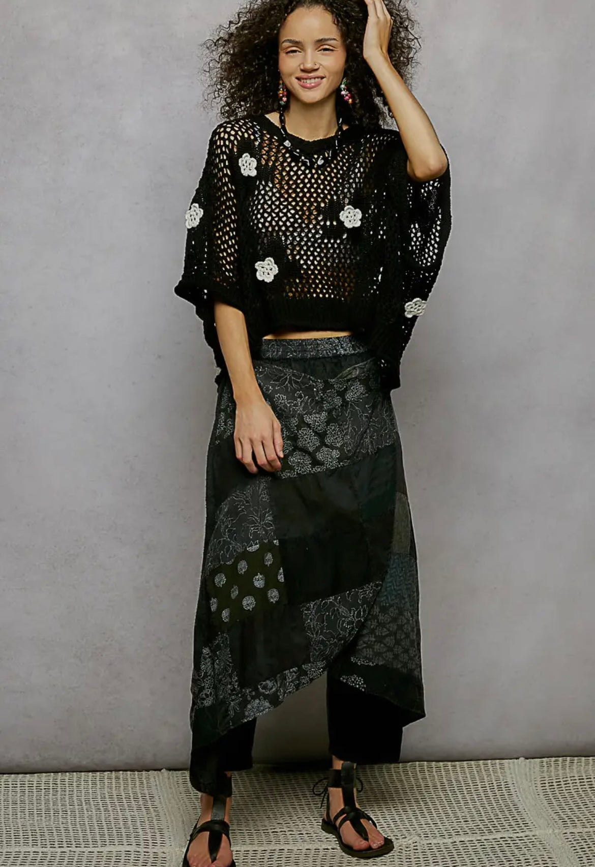 POL, Embroidered flower crochet top