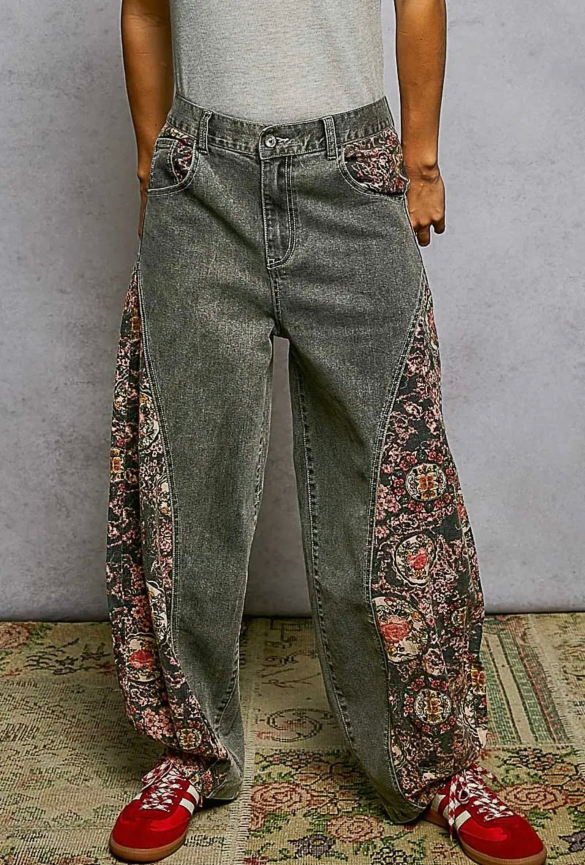 POL, Floral insert Washed Black Barrel pants