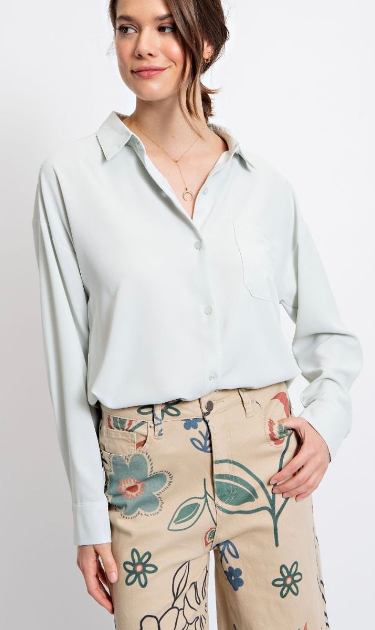 The Ellis Essential Button Down