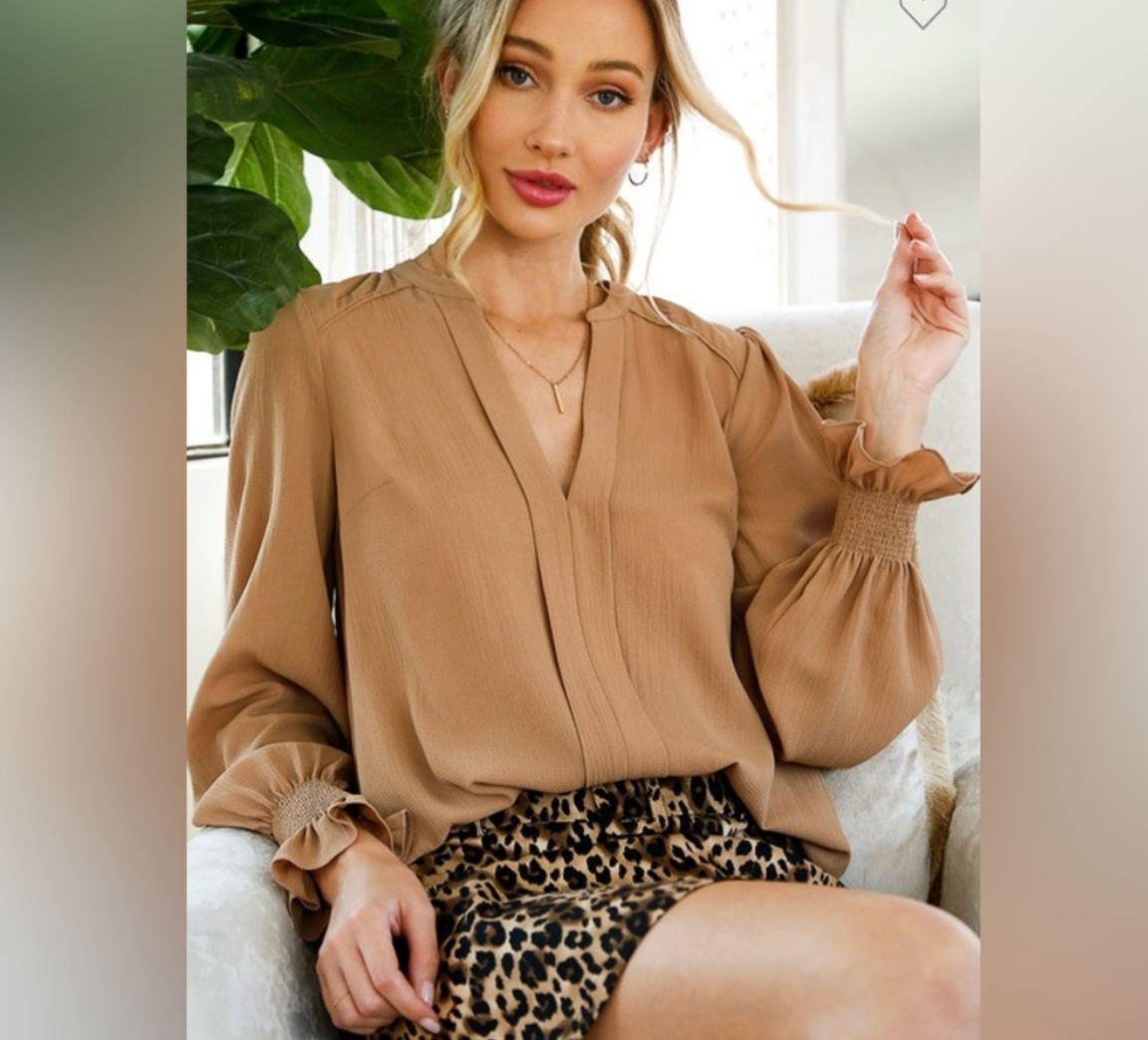 One up Solid V-neck blouse