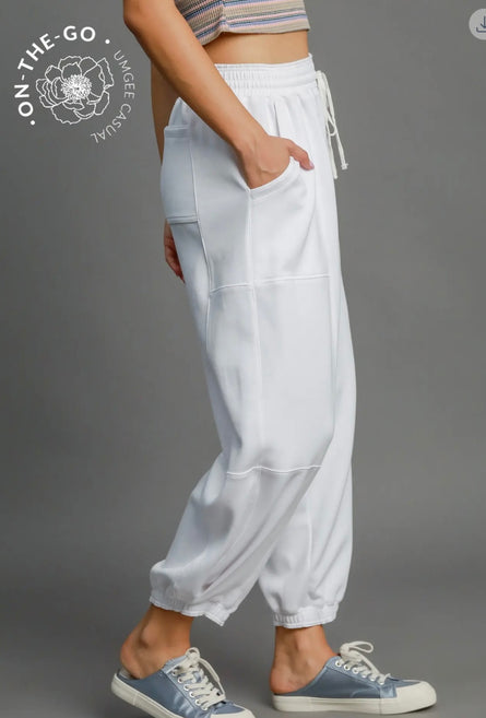 Luxe knit, barrel joggers