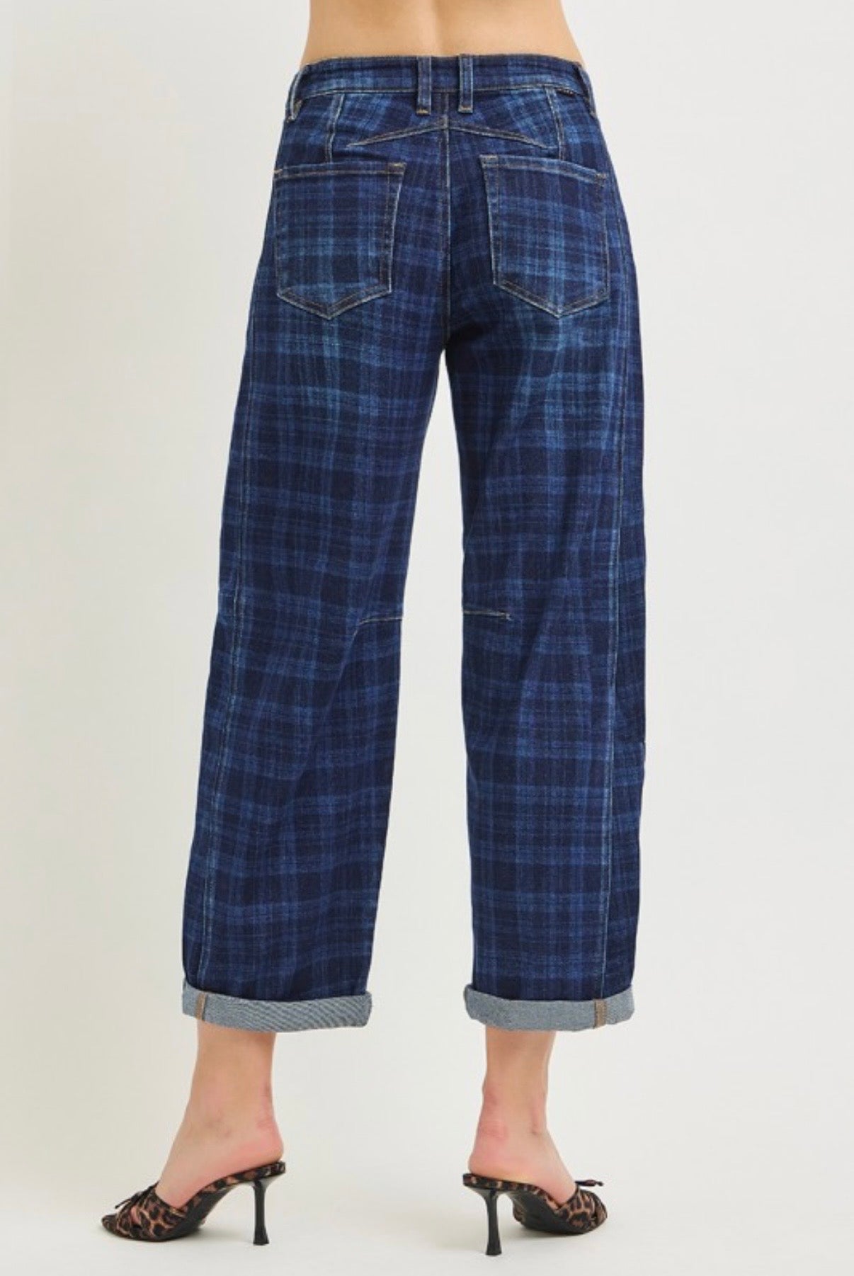 Risen, Indigo slouchy Plaid Barrel Leg Jeans – Cuffed Cropped Denim
