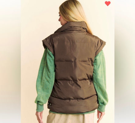 Oversized elongated sleeve warm puffer vest
