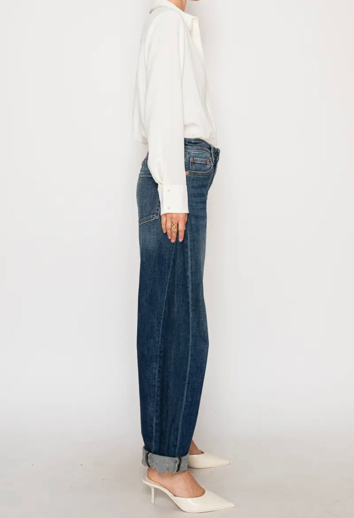 Margaux, relaxed tapered dark wash barrel jean