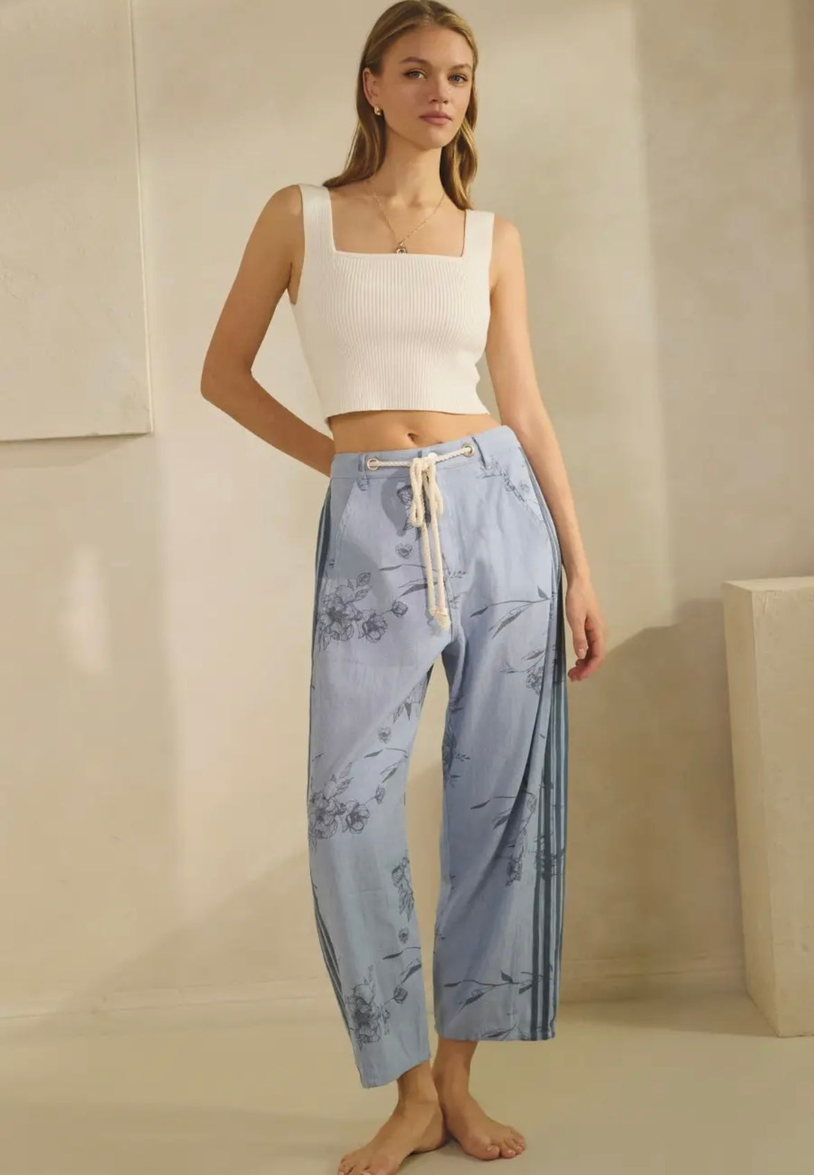Daisy Floral Rope Drawstring Barrel Leg Pants