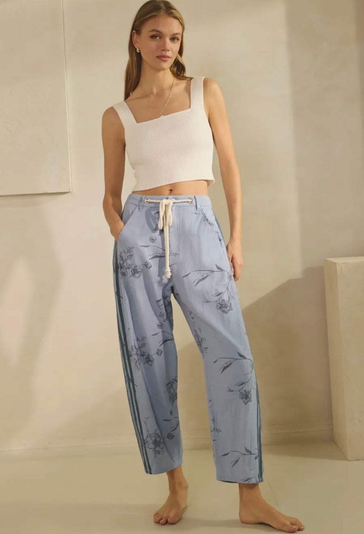 Daisy Floral Rope Drawstring Barrel Leg Pants