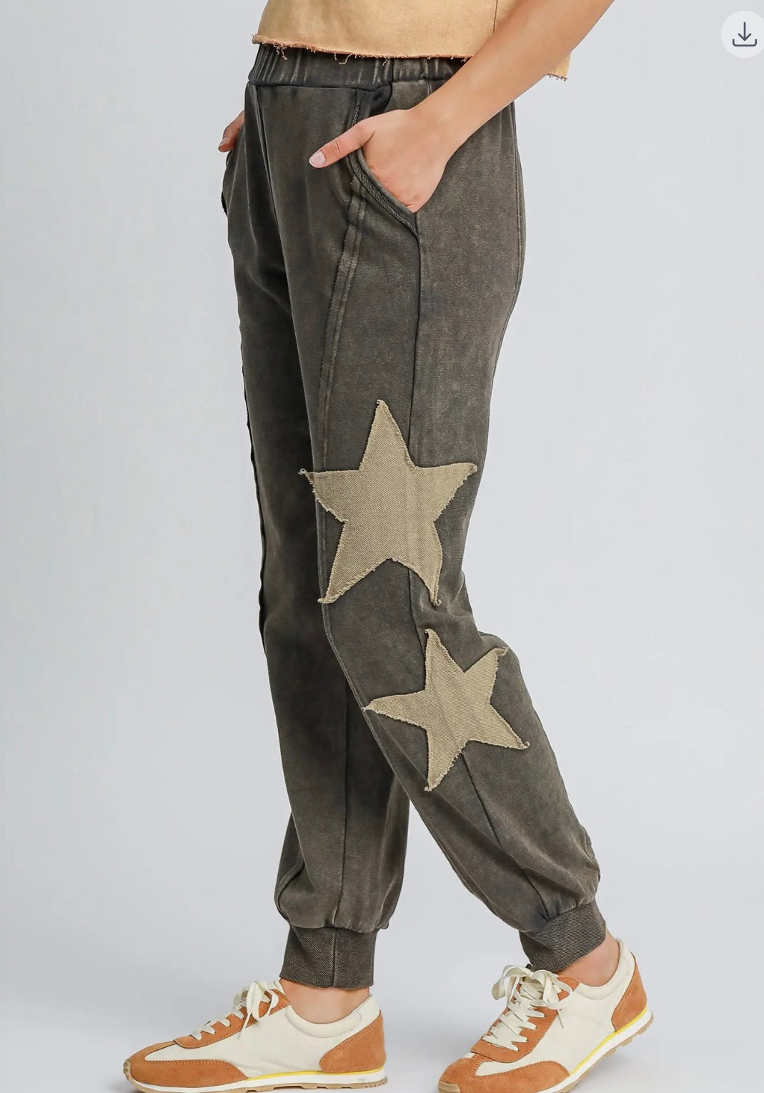 Lucky Star, mineral washed star patch joggers