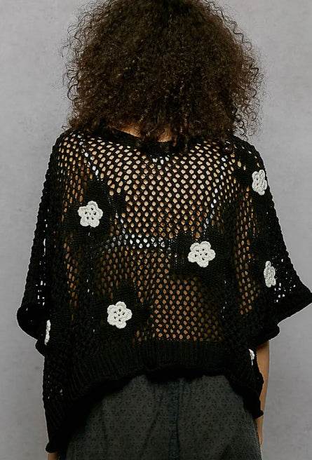 POL, Embroidered flower crochet top