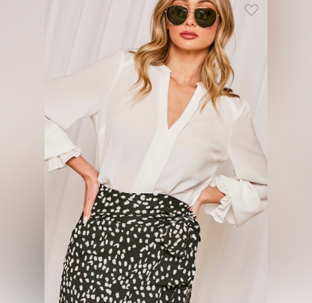 One up Solid V-neck blouse